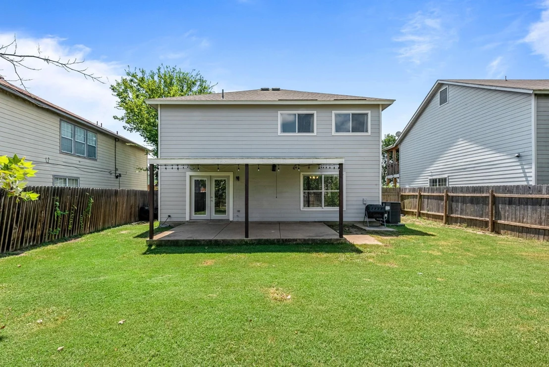 Photo of 1025 Canterbury TRL