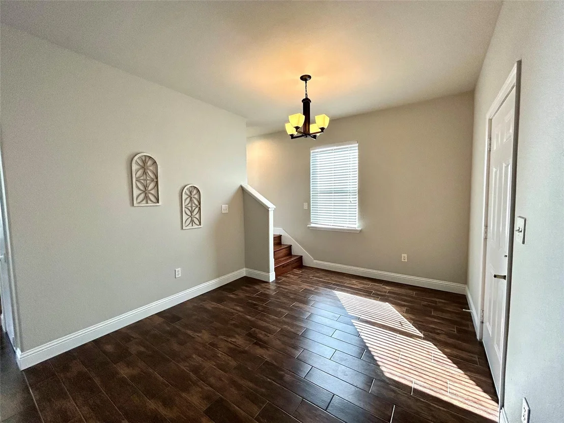 Photo of 3805 E Us-290 Highway E