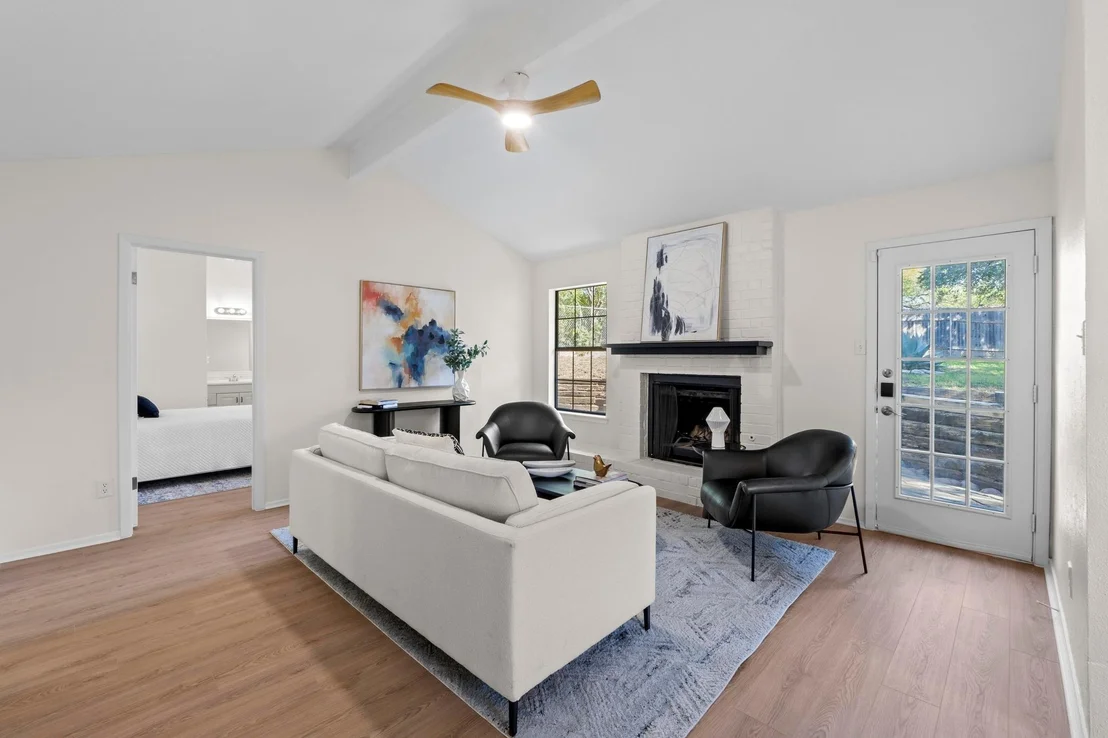 Photo of 6601 Sunstrip DR