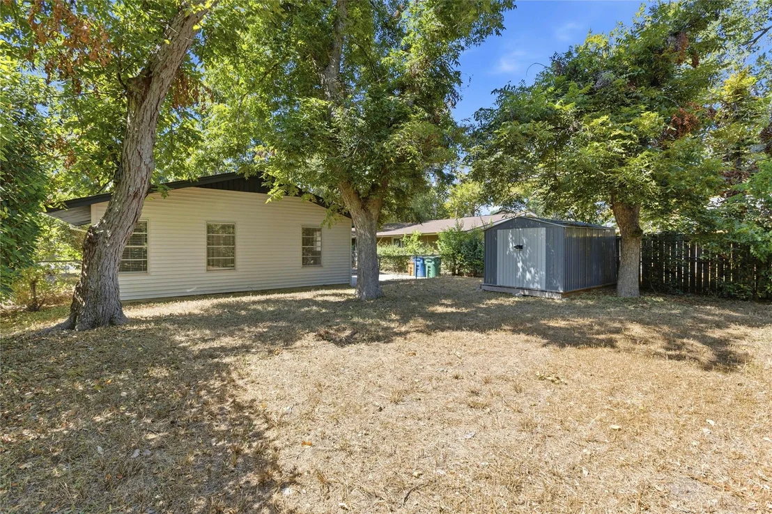 Photo of 3206 Goodwin Ave