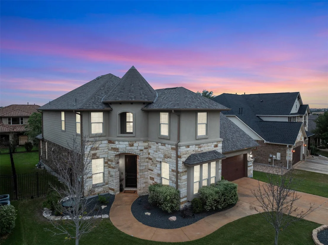 Photo of 1928 Bold Sundown DR