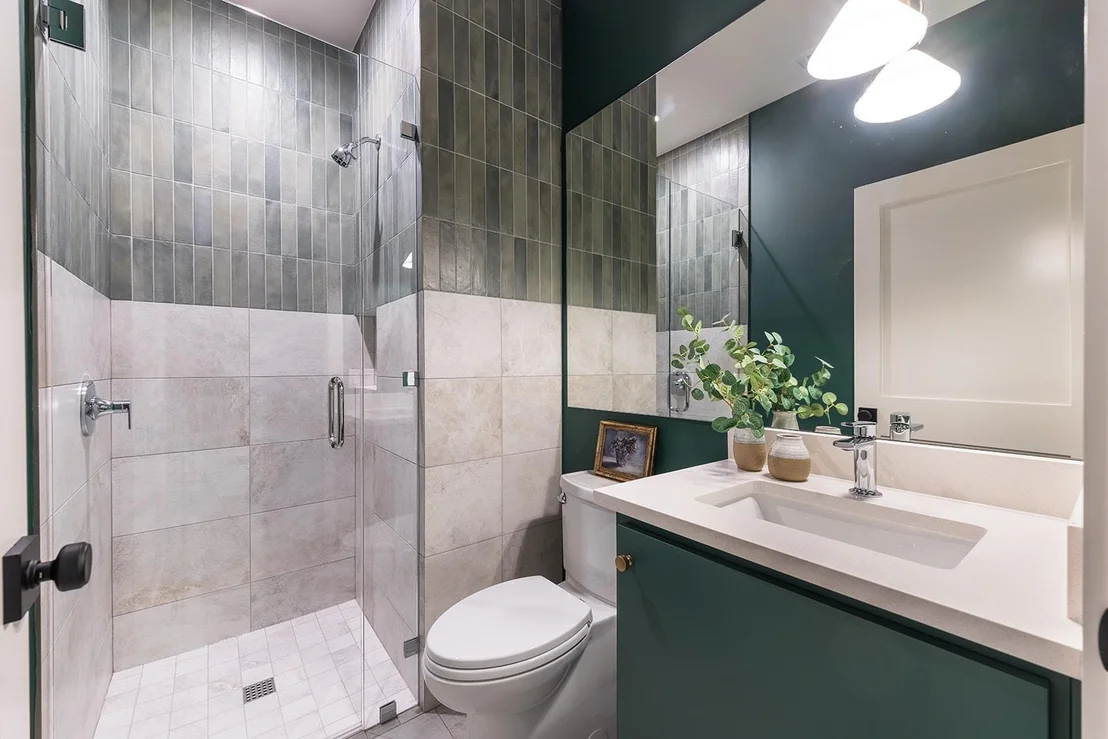 Photo of 4604 Richmond Ave