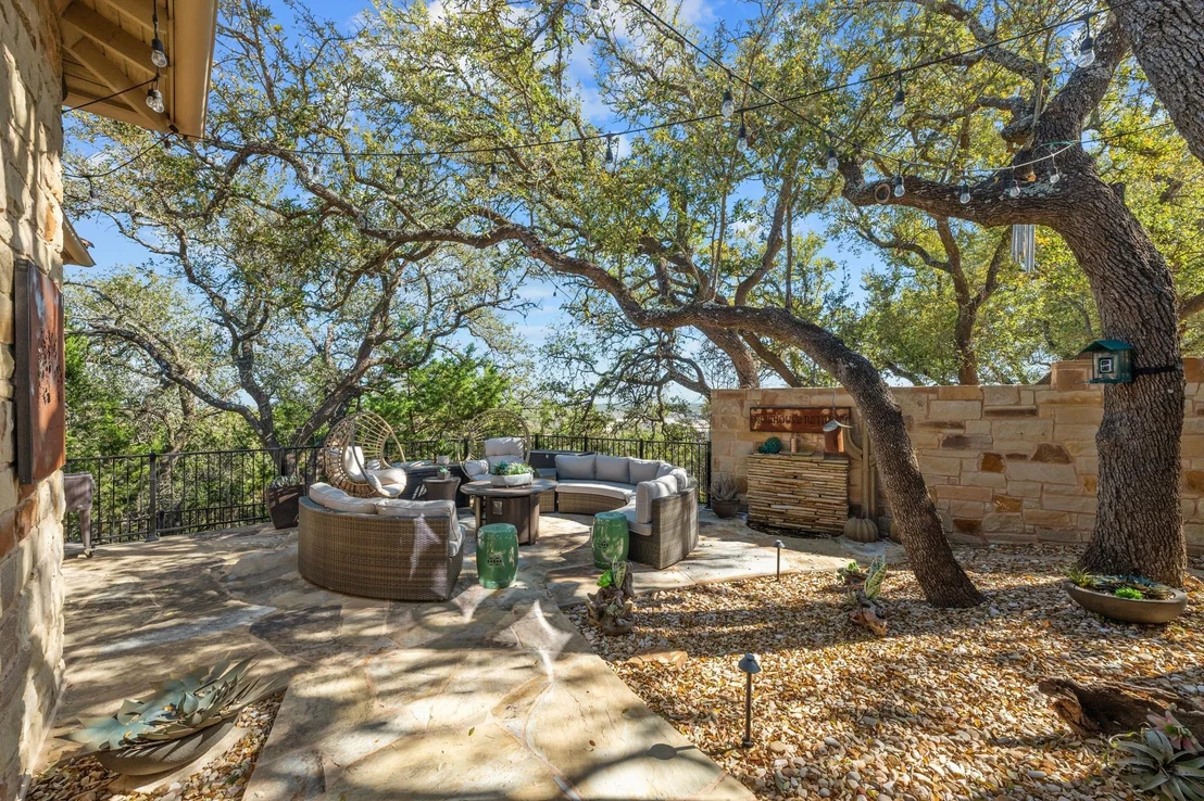 Photo of 5500 Mesquite Crown VW