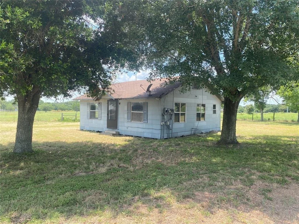 Photo of 2525 159 Highway