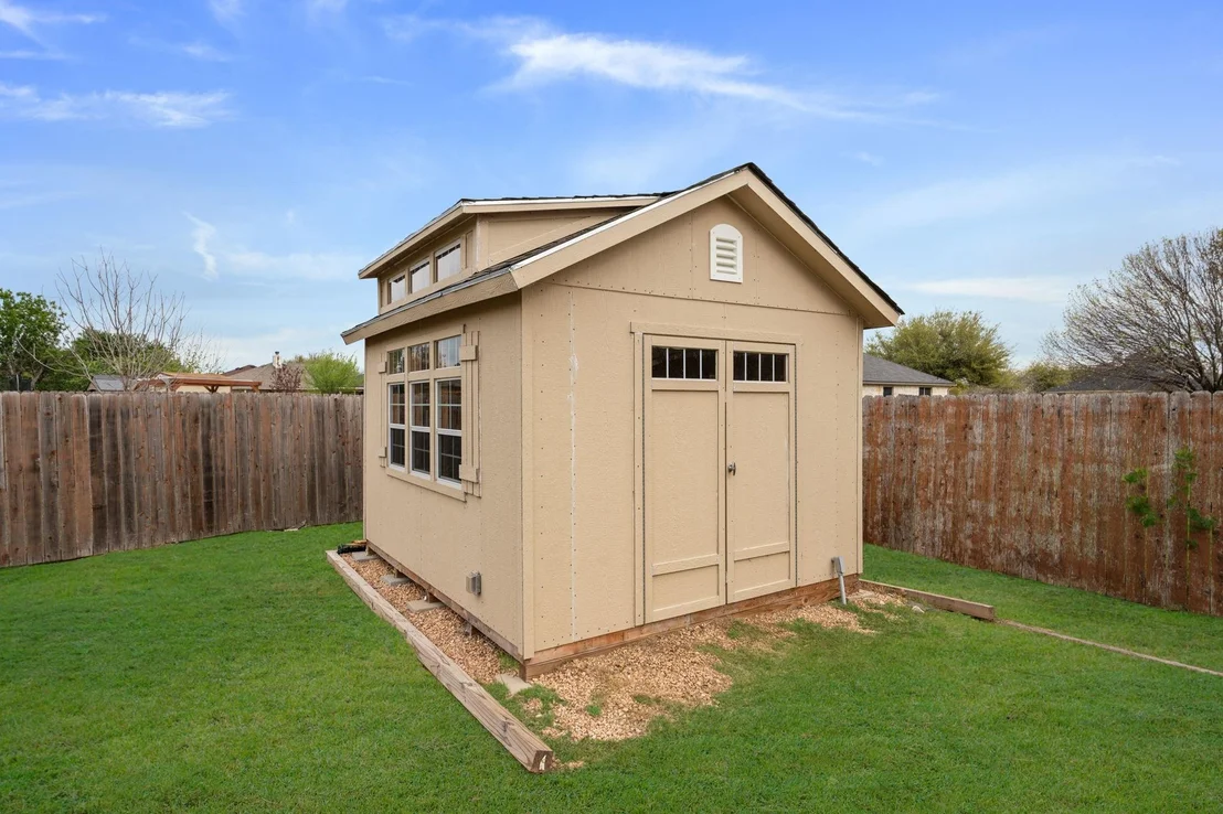 Photo of 304 Gainer DR