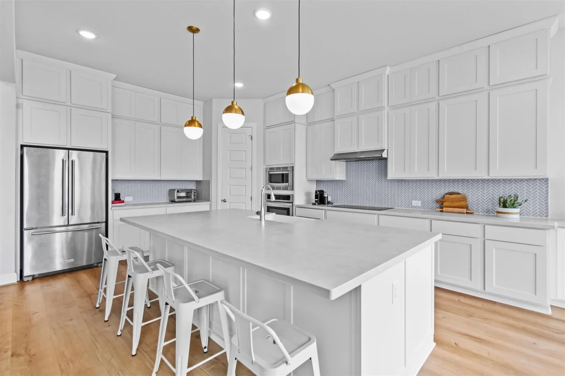 Photo of 1412 Scenic Oaks DR