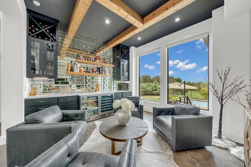 Photo of 1450 Hawthorne LOOP