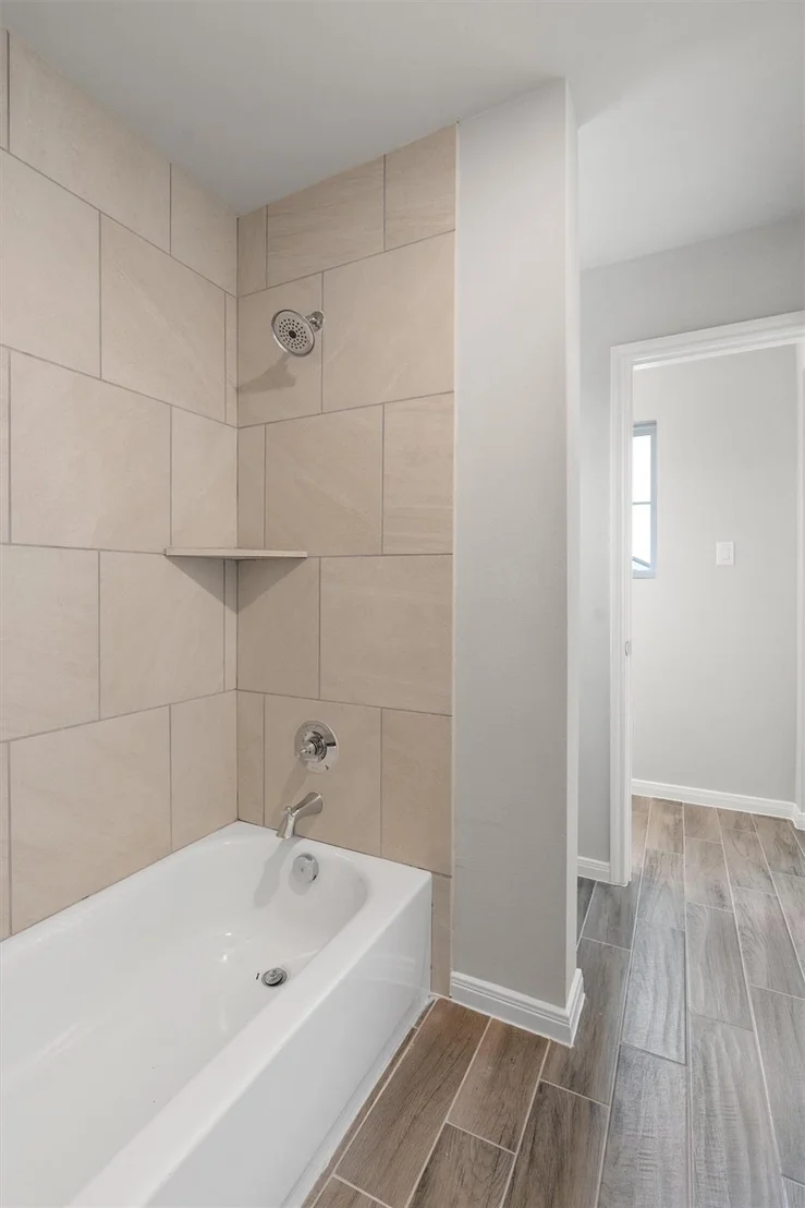 Photo of 301 Stellar Wind DR