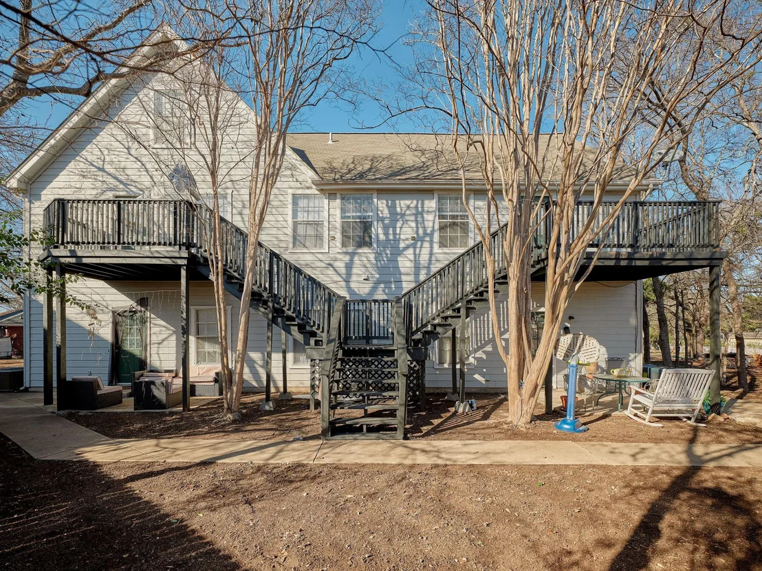 Photo of 2908 Whisper Oaks LN