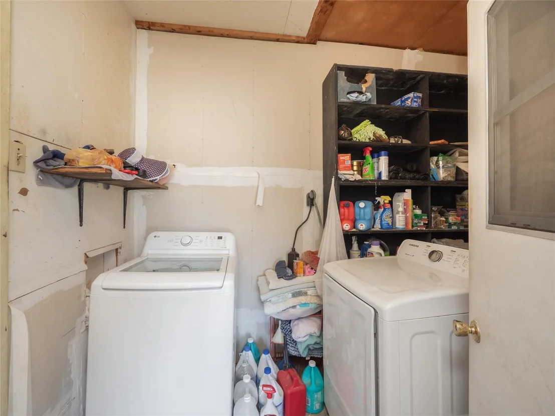 Photo of 1409 Zephyr RD