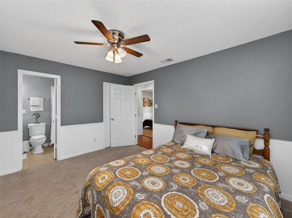 Photo of 718 Post Oak DR