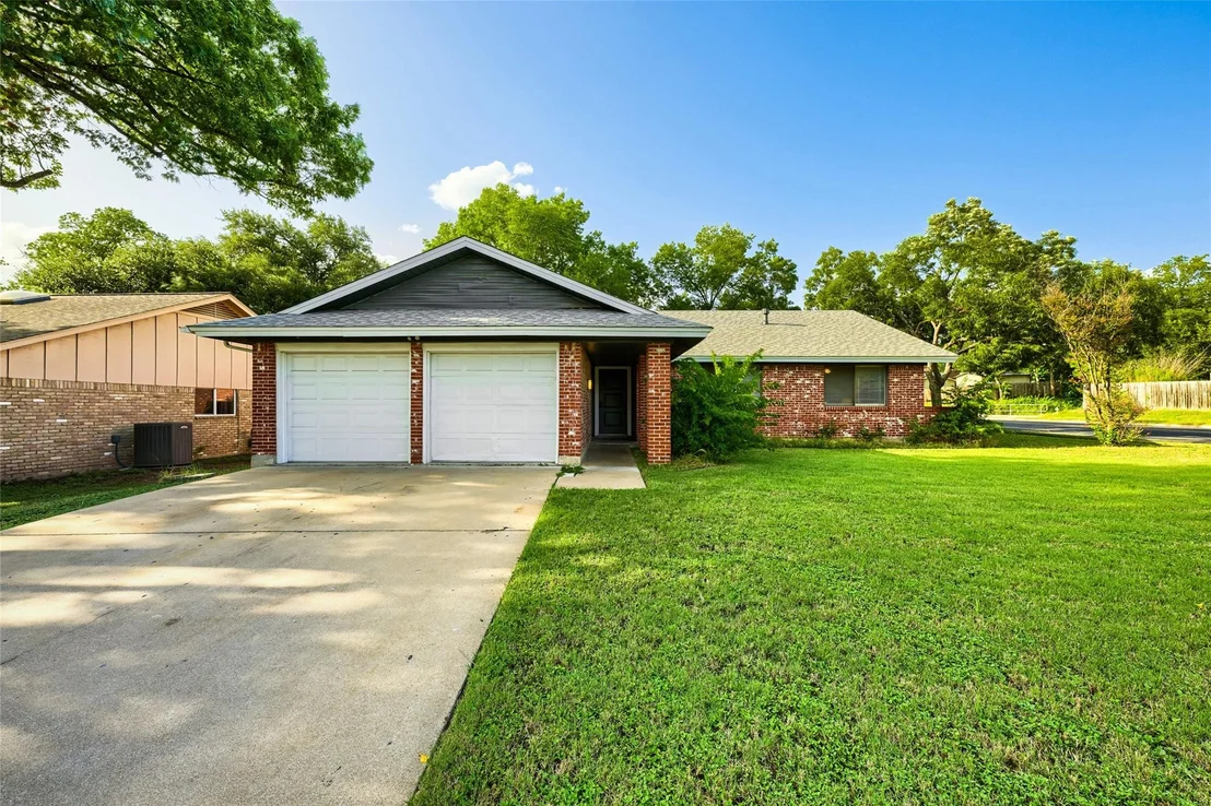 Photo of 1300 Neans DR