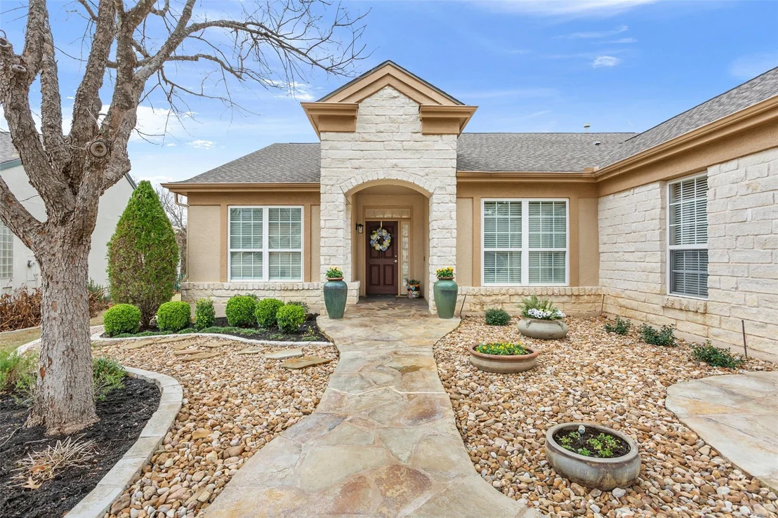 Photo of 619 Breezeway LN