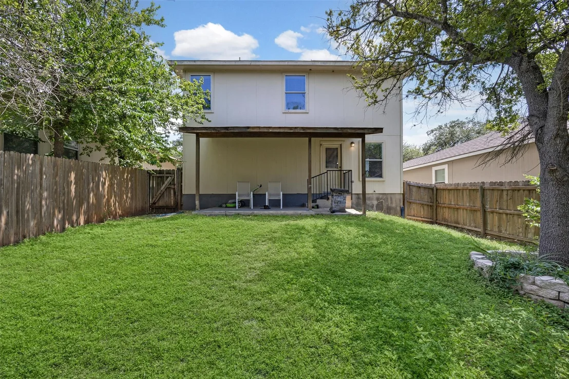 Photo of 8710 Davis Oaks TRL