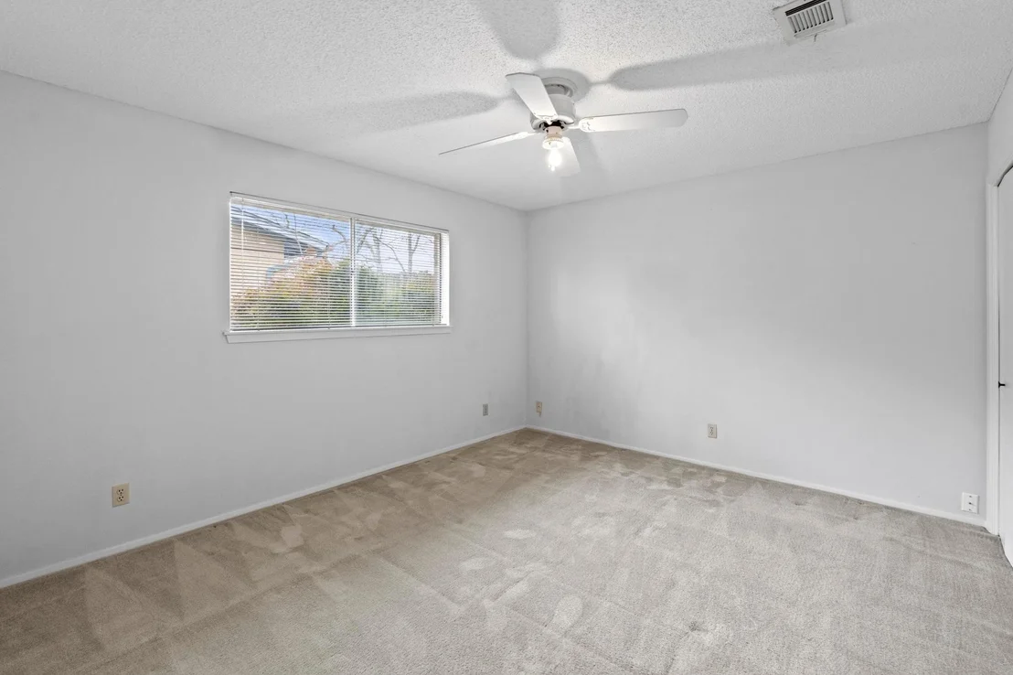 Photo of 9634 Newfoundland CIR
