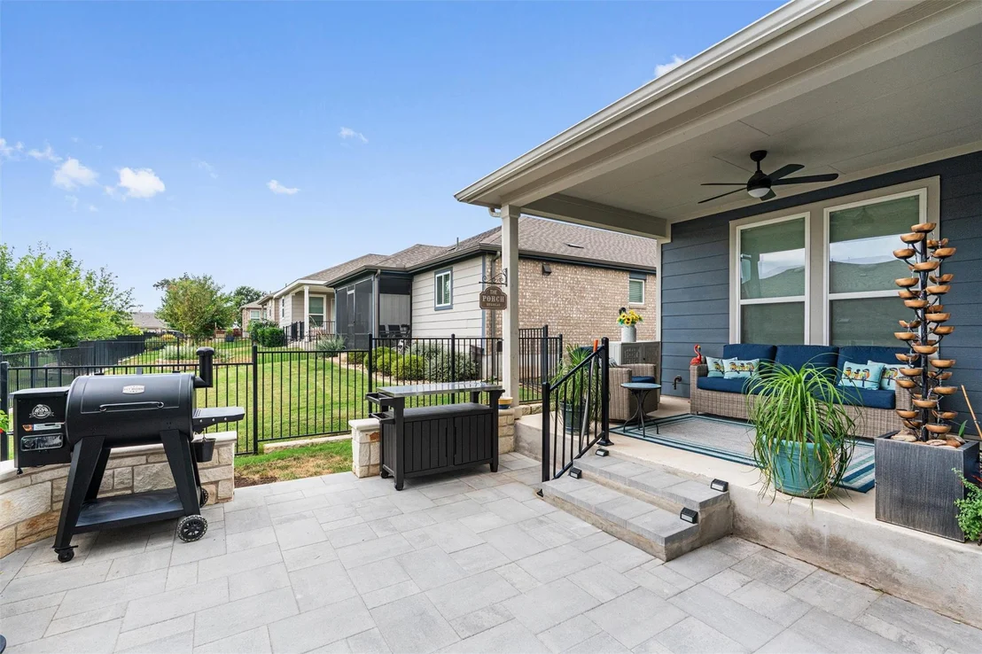 Photo of 706 Kitty Hawk RD