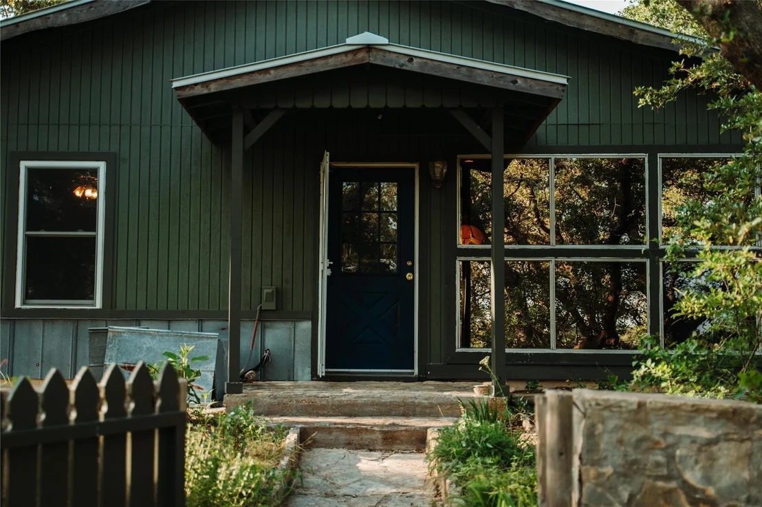 Photo of 435 Spangenberg RD