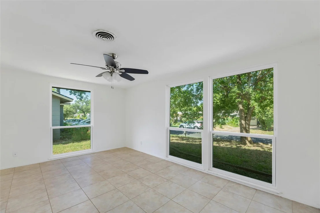 Photo of 6401 Kenilworth DR