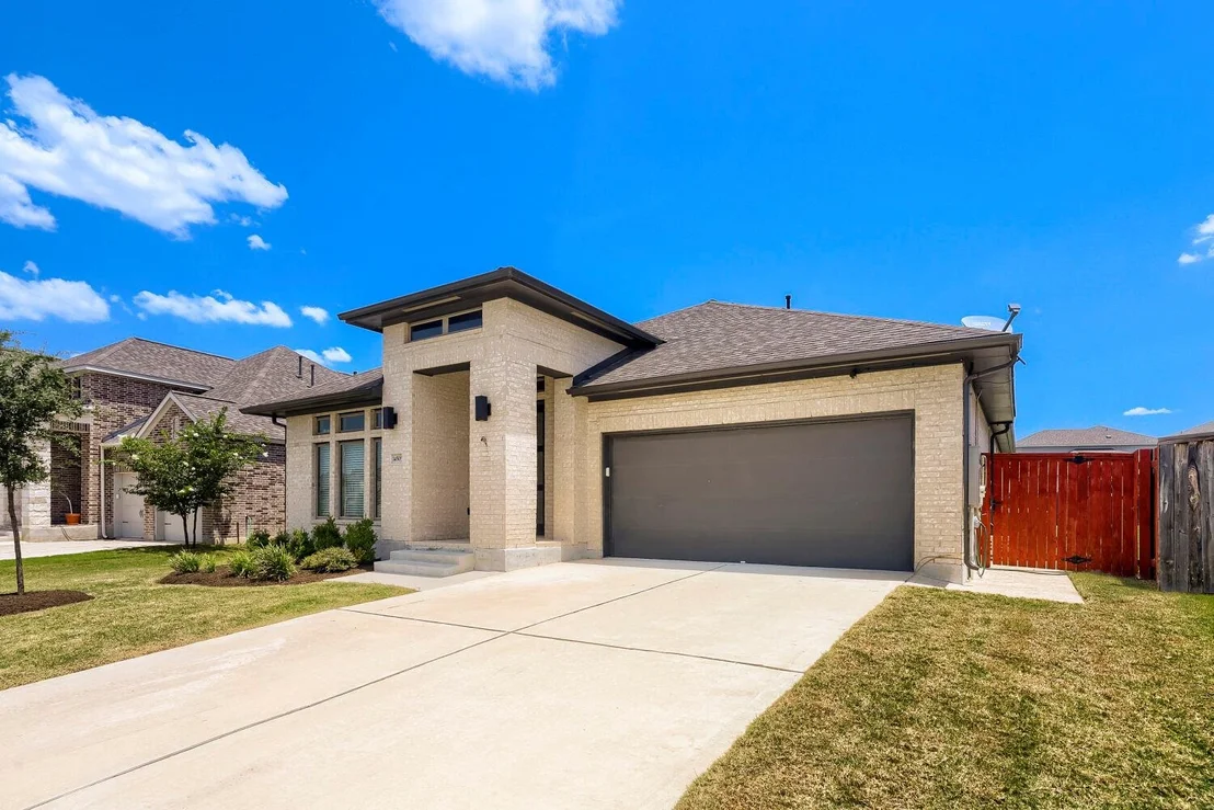 Photo of 14505 Kira LN
