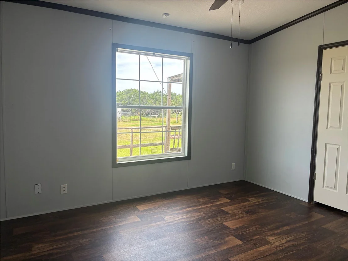 Photo of 389 County Road 1281