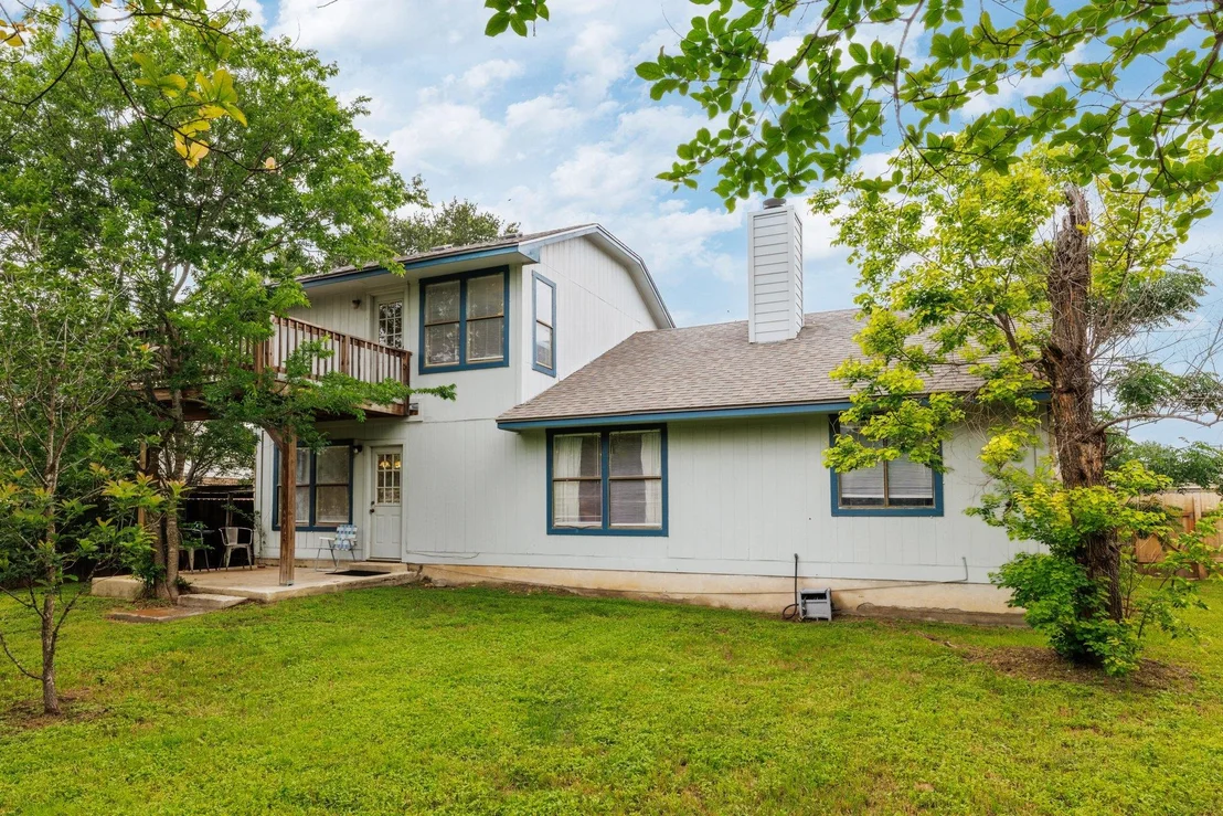 Photo of 405 Brookhollow DR