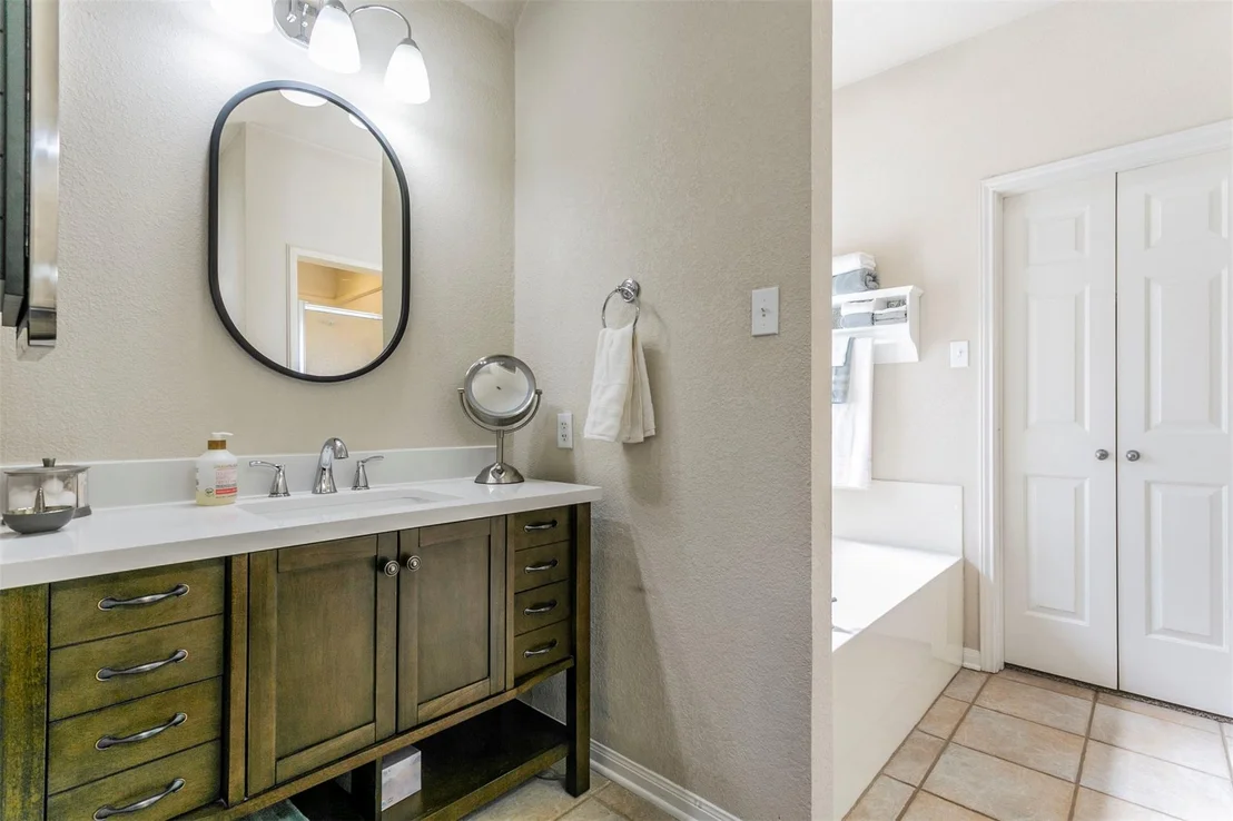 Photo of 1301 Salado Oaks DR