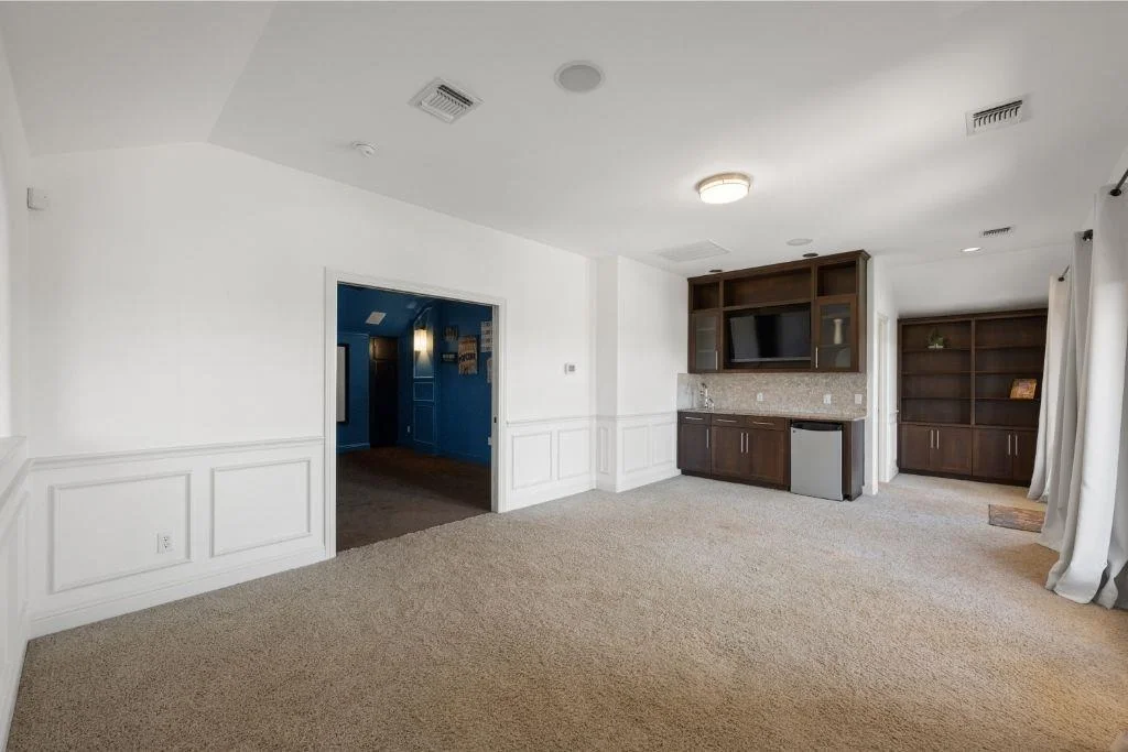Photo of 102 Kildrummy LN