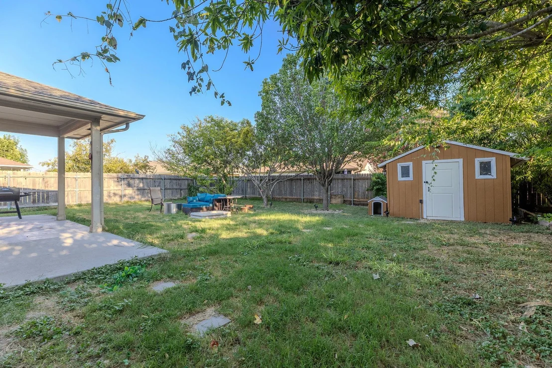 Photo of 3133 Clinton PL