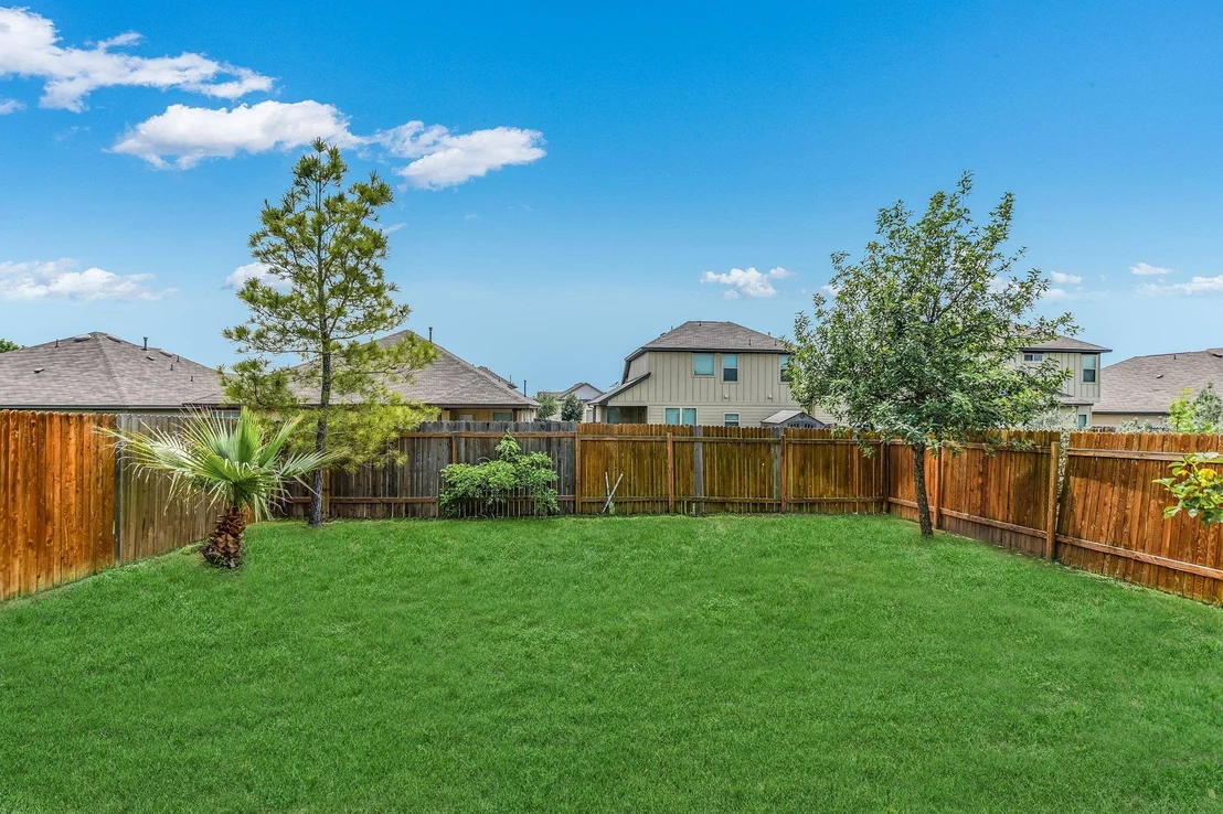 Photo of 300 Wapiti RD