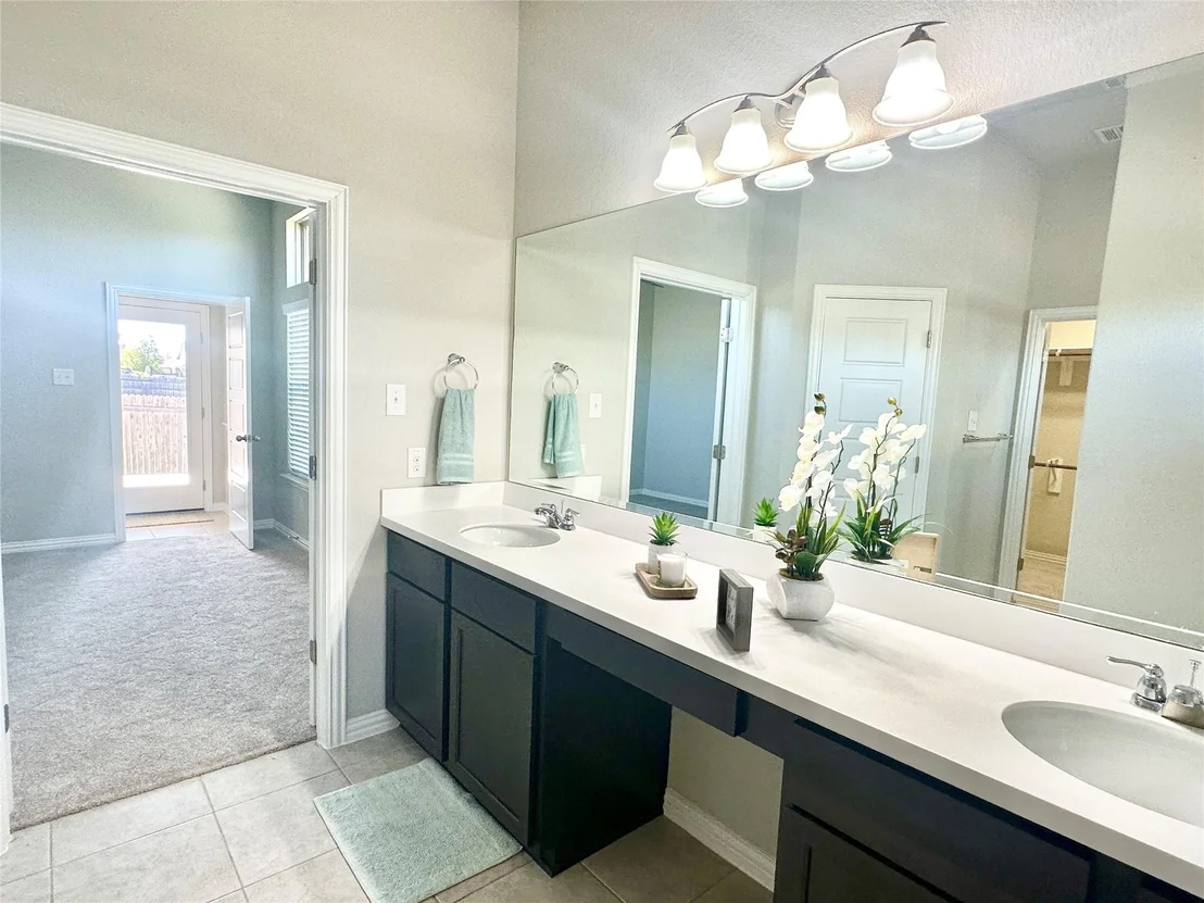 Photo of 1017 Hillrose DR