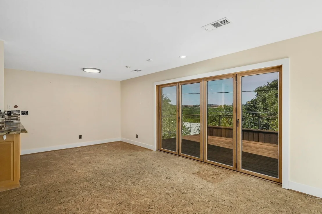 Photo of 2204 Spring Creek DR