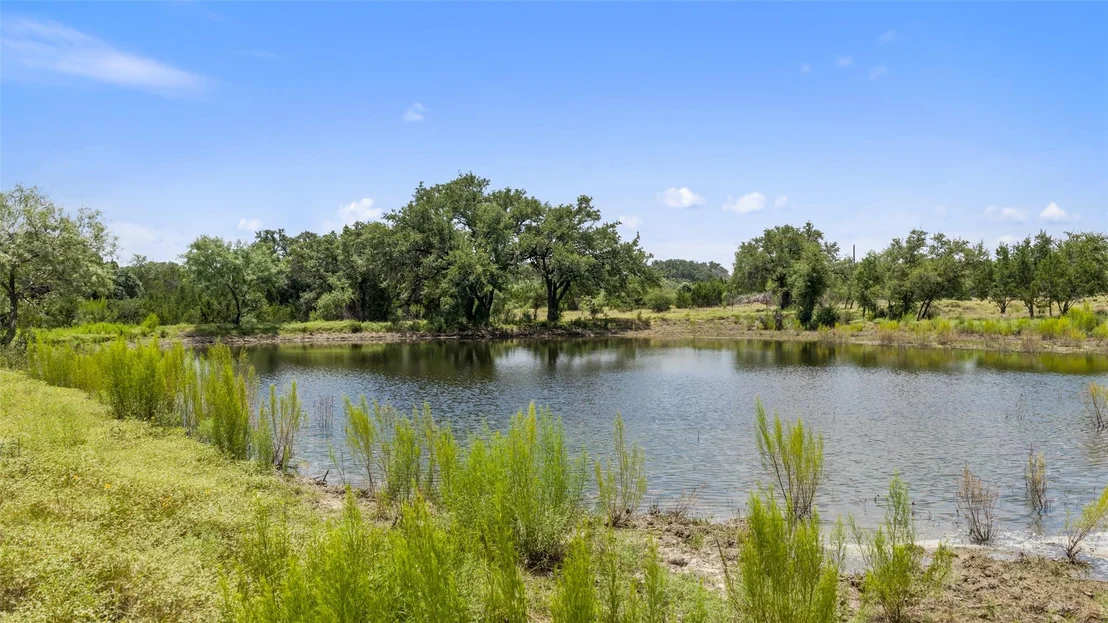 Photo of 365 Gipson Rd