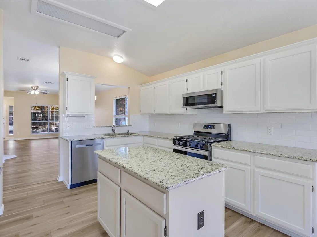 Photo of 2609 Johnathan WAY