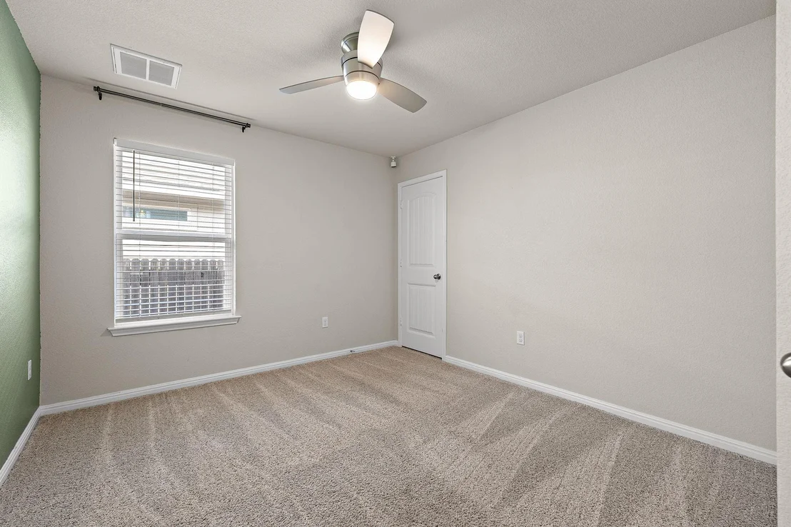 Photo of 149 Feather Grass Ave