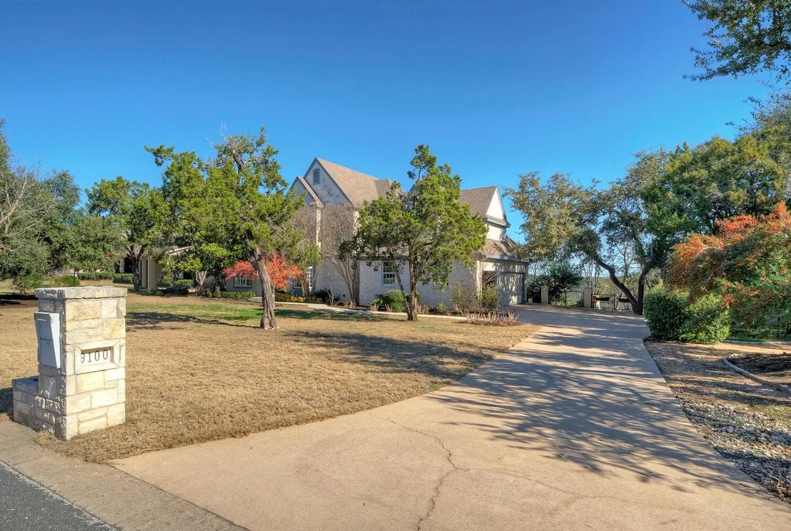 Photo of 9100 BELL MOUNTAIN DR
