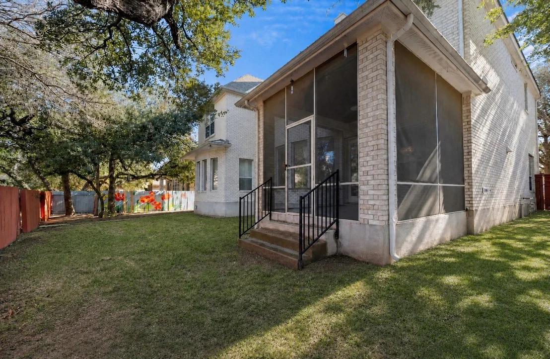 Photo of 3903 Remington RD