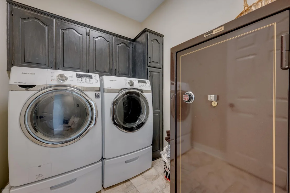 Photo of 1318 Spring Branch DR