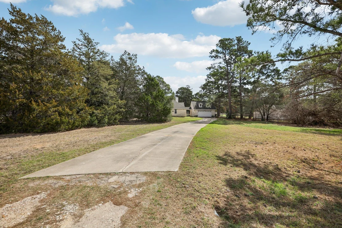 Photo of 105 Daisy LN