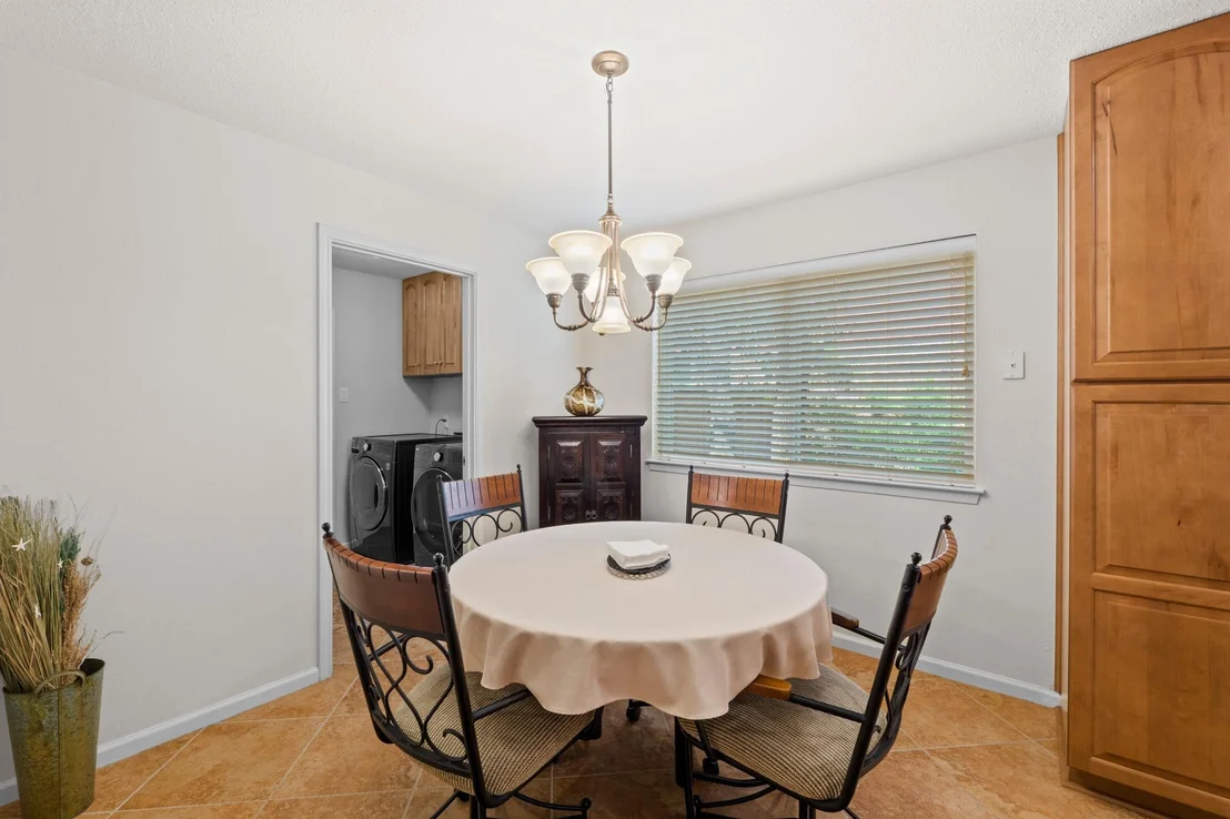 Photo of 4107 Columbine DR
