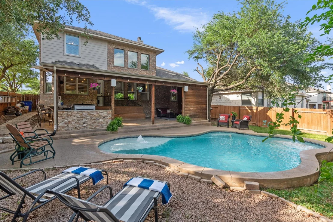 Photo of 1009 Linden LOOP