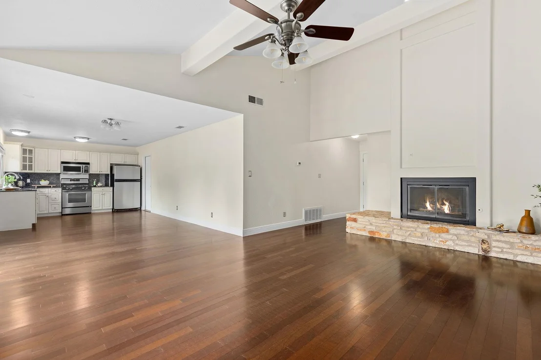 Photo of 11707 Shoshone DR