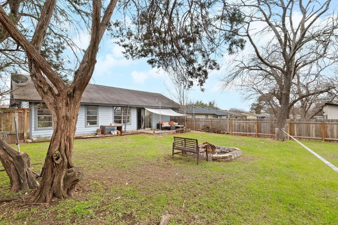 Photo of 1114 Austin Highlands BLVD