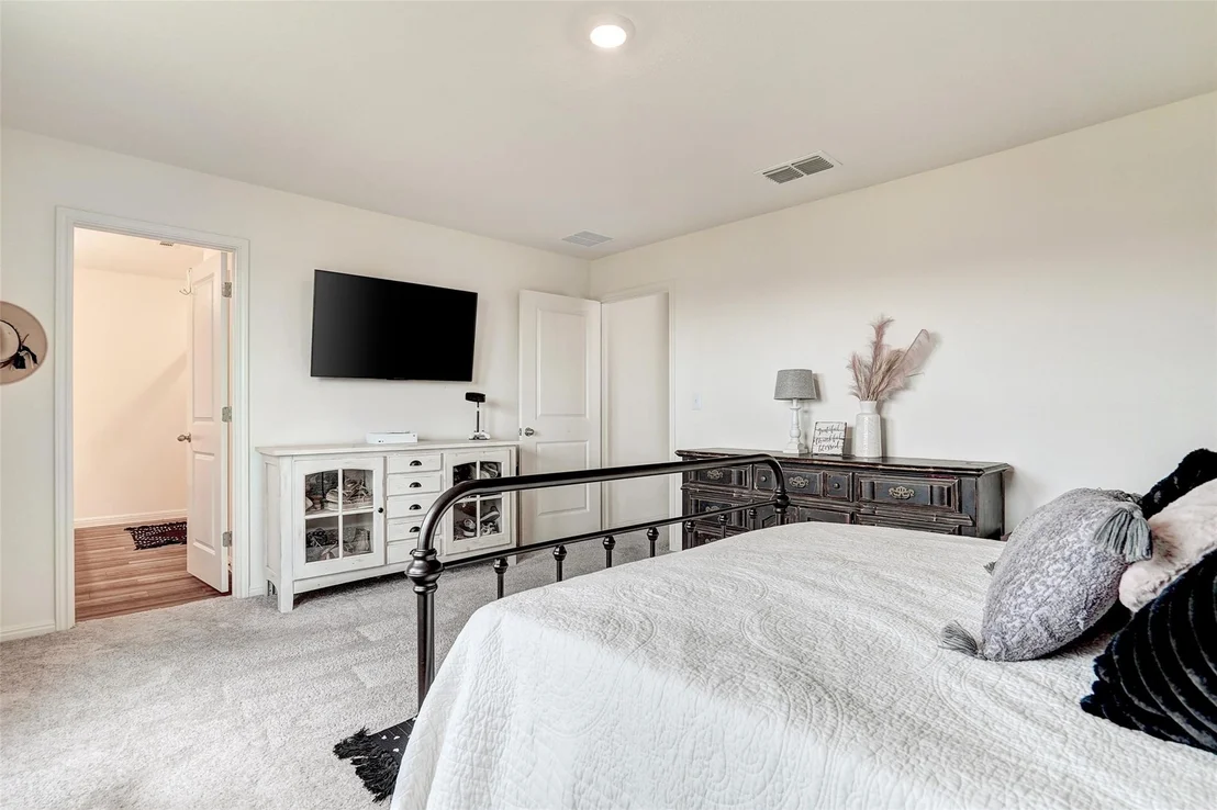 Photo of 109 Pink Cadillac LN