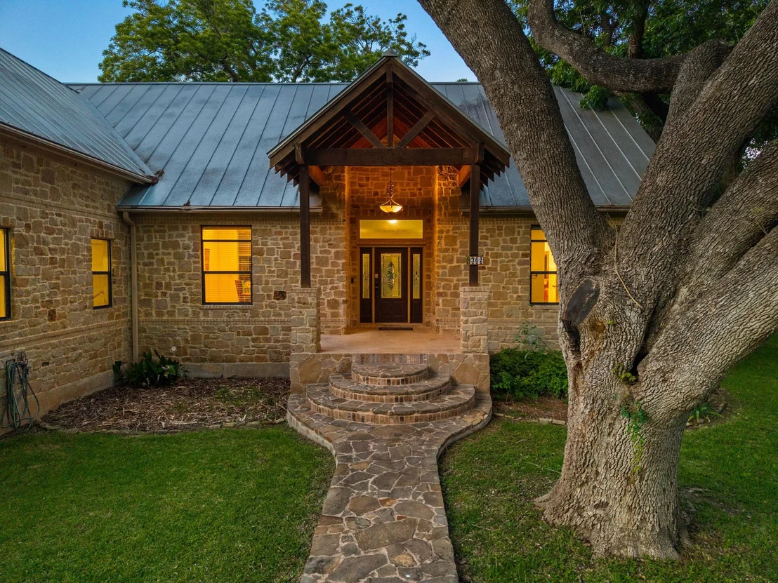 Photo of 302 Guadalupe River DR