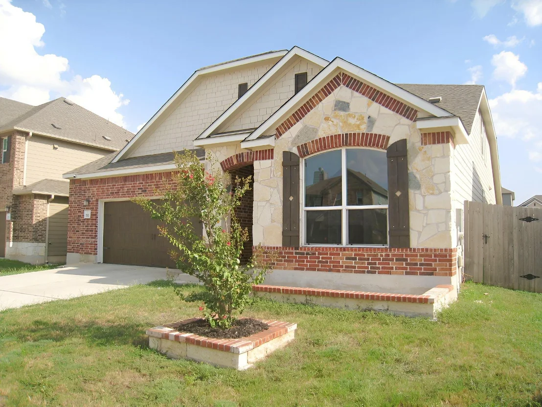 Photo of 285 Kat Garnet DR