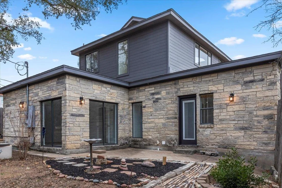 Photo of 13816 Lake View DR