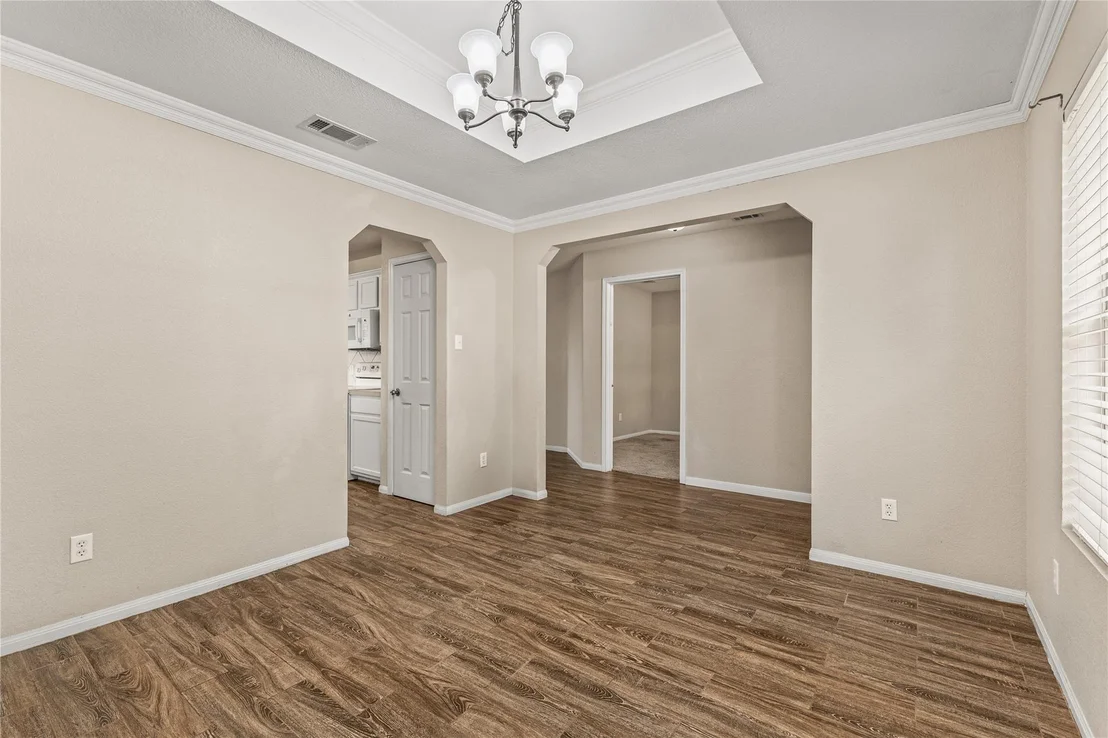 Photo of 5504 Southern Crossing DR