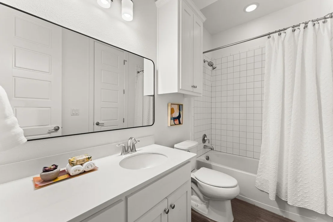 Photo of 900 Lipan TRL