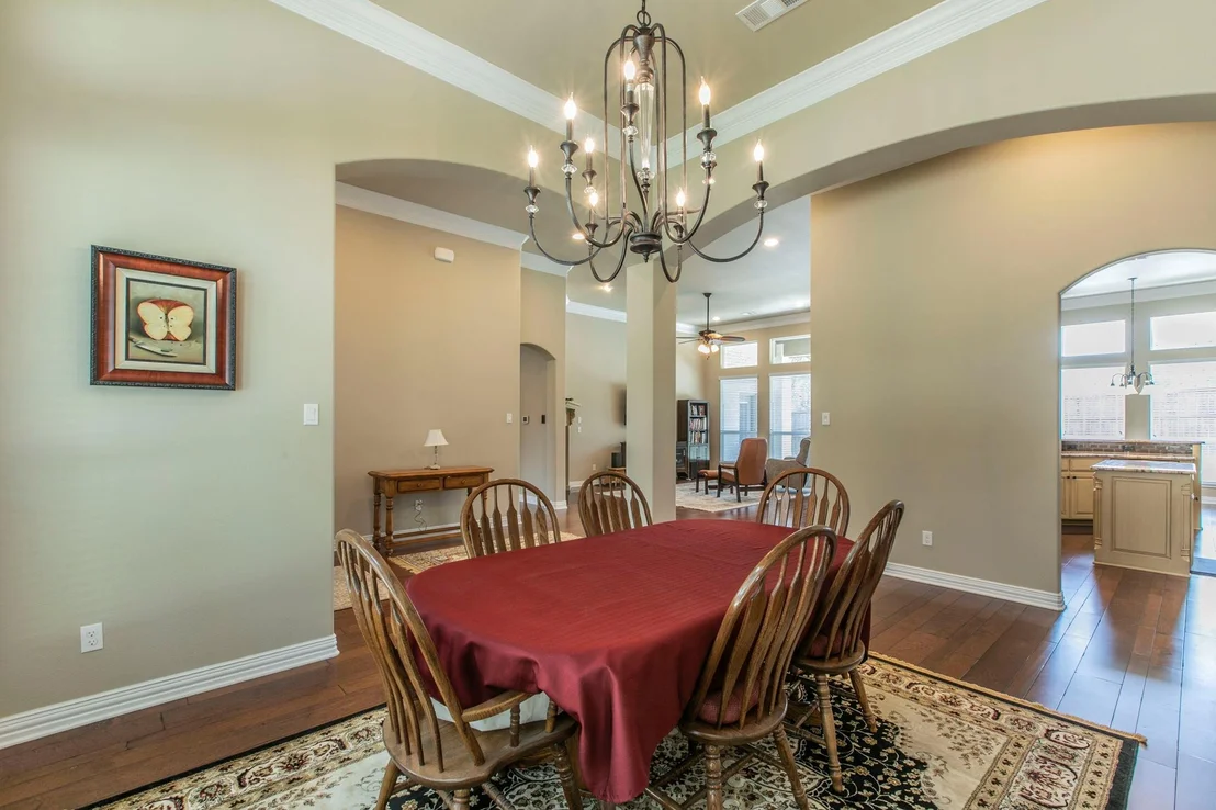 Photo of 1635 Alta Vista LOOP