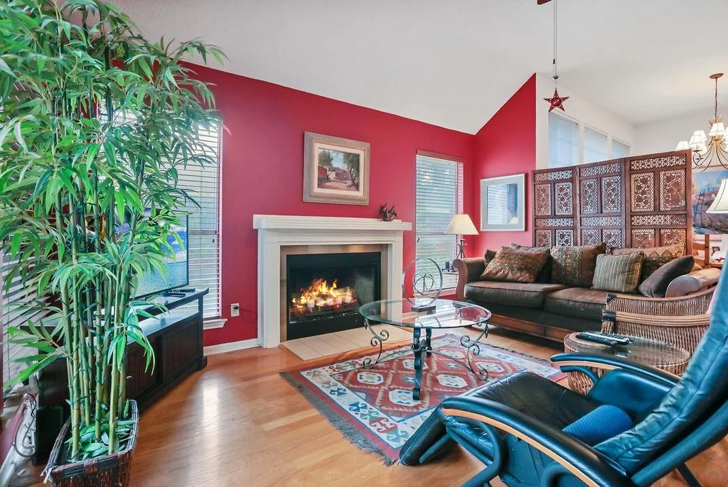 Photo of 304 Woodstone DR